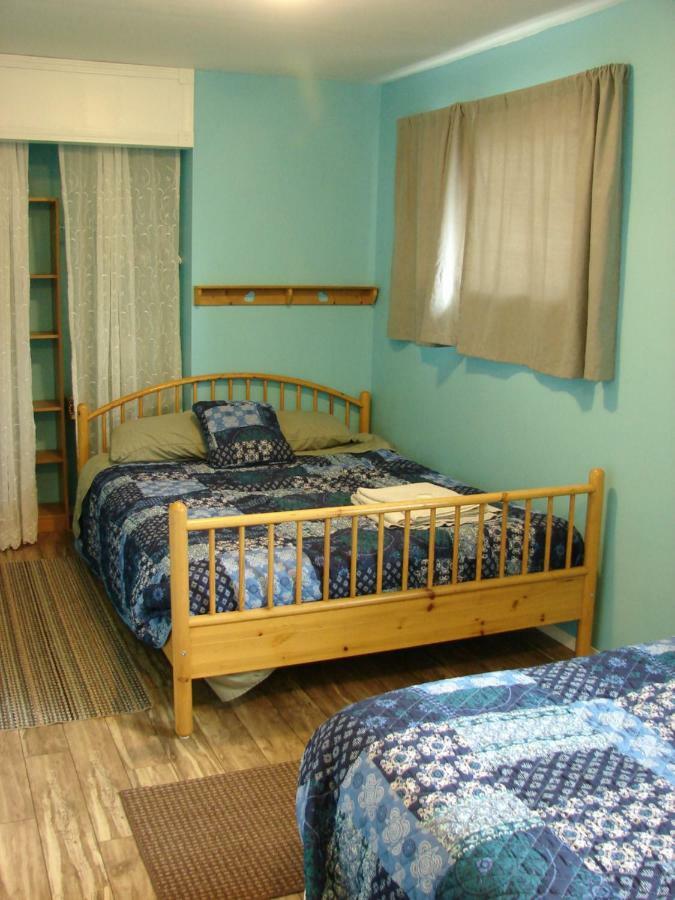 Bed and Breakfast Wild North Bed & Rest à Whitehorse Extérieur photo